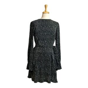 Gianni Bini Black and White Long Sleeve Dress Size Small